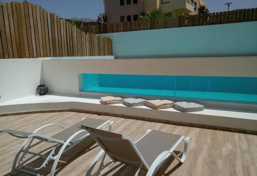 Люкс с Бассейном, Meropi Hotel & Apartments