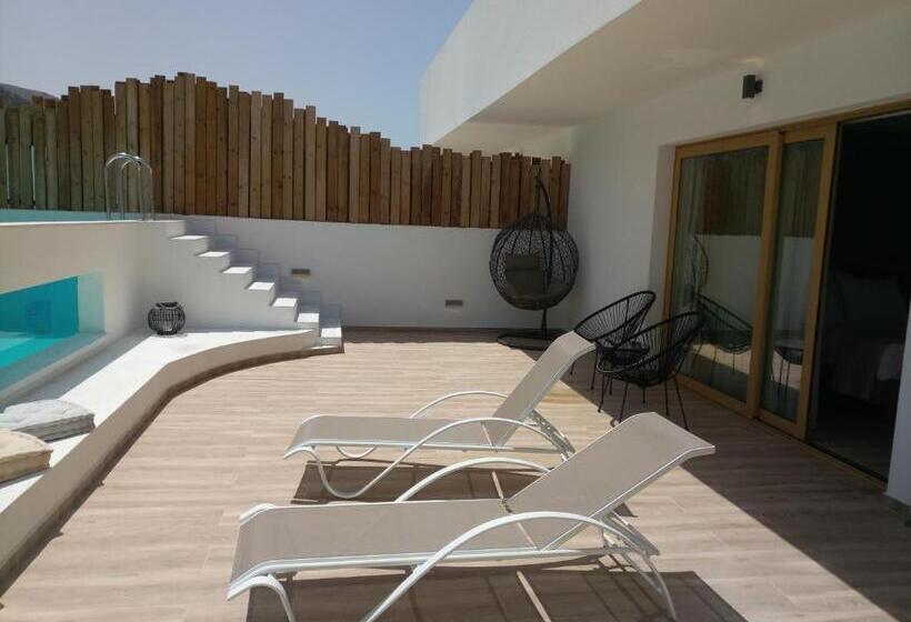 Люкс с Бассейном, Meropi Hotel & Apartments