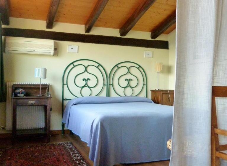 Студио Стандарт Вид на Сад, Villa Margherita