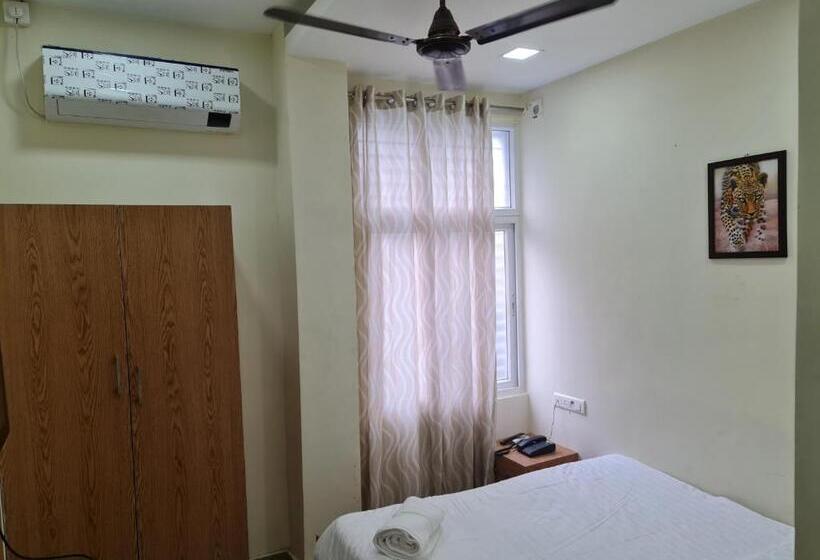 Номер Стандарт, Vijay Shree Inn
