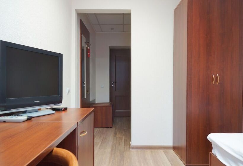 اتاق استاندارد یک نفره, City Hotel