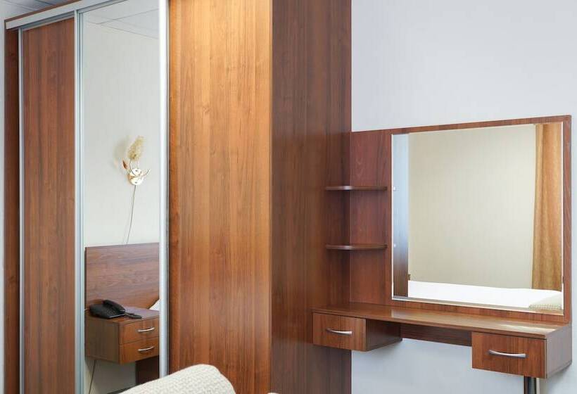 آپارتمان 1 خوابه, City Hotel