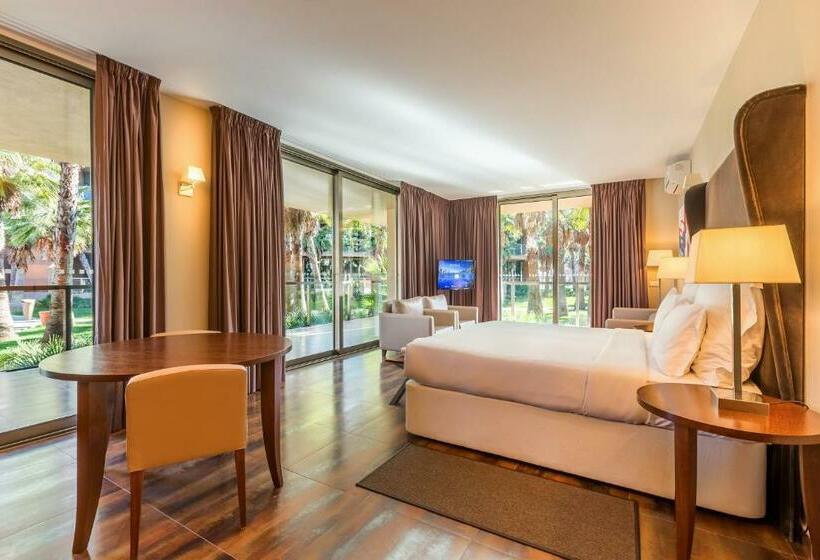 Полулюкс Вид на Бассейн, Marriott Residences Salgados Resort, Algarve