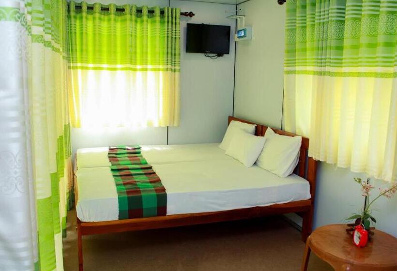 اتاق استاندارد با چشم‌انداز دریاچه, Birds Paradise Inn