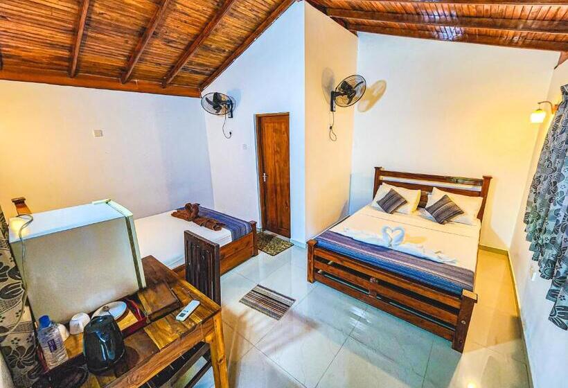 اتاق لوکس خانوادگی, Birds Paradise Inn