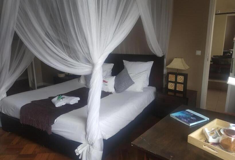 חדר דחוקס עם מיטת קינג, Acacia Inn Guesthouse