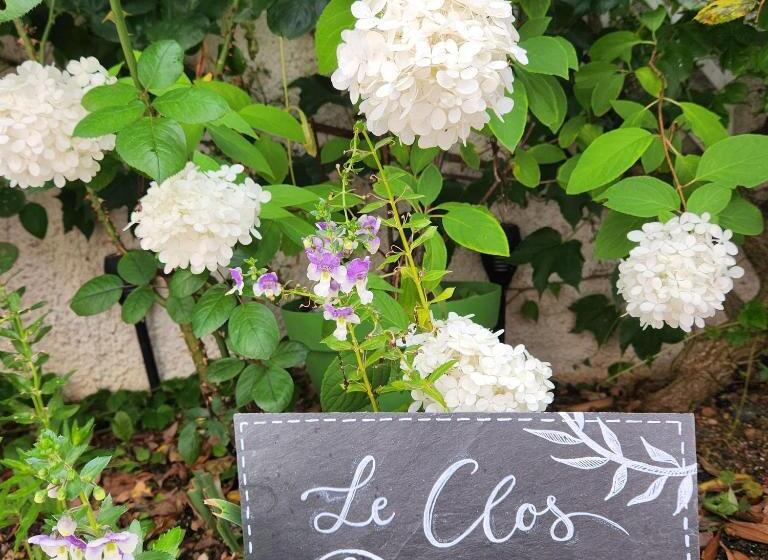 Номер Стандарт Вид на Сад, Le Clos Pascaline