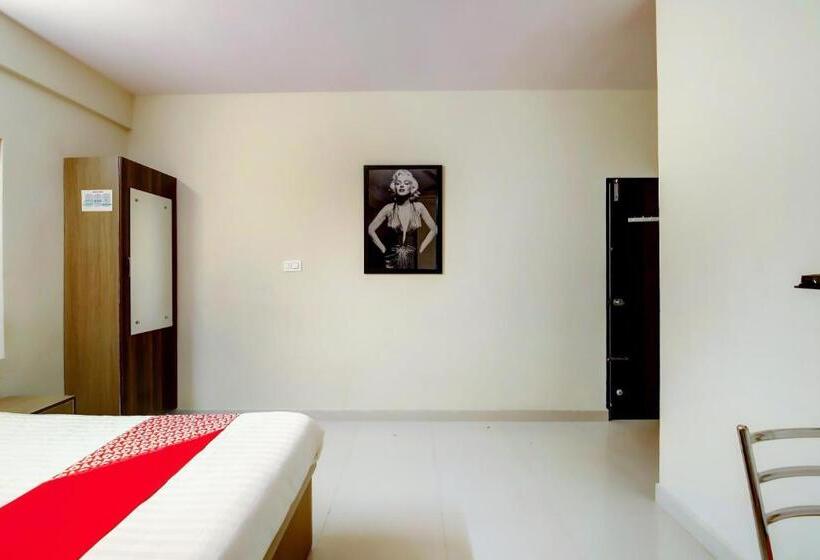 三人经典房间, Mohan Residency