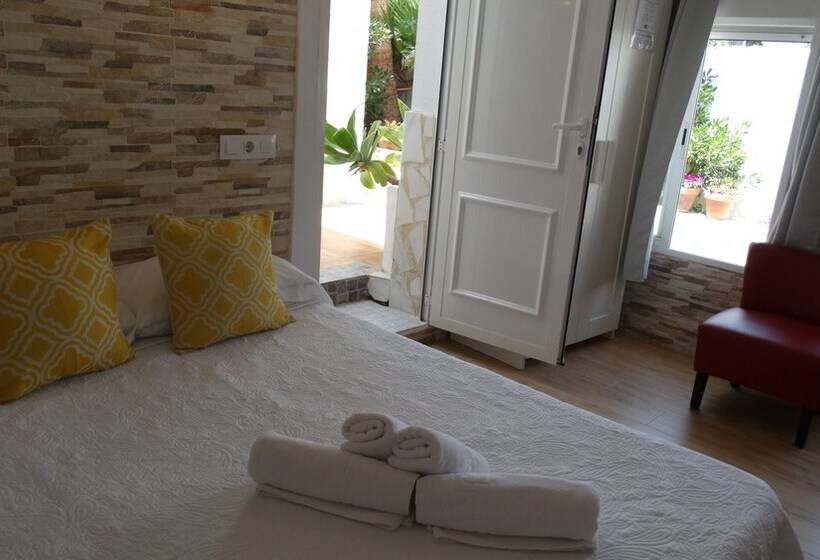 Номер Стандарт, Hostal La Paloma I   Hotel Calpe Grupo