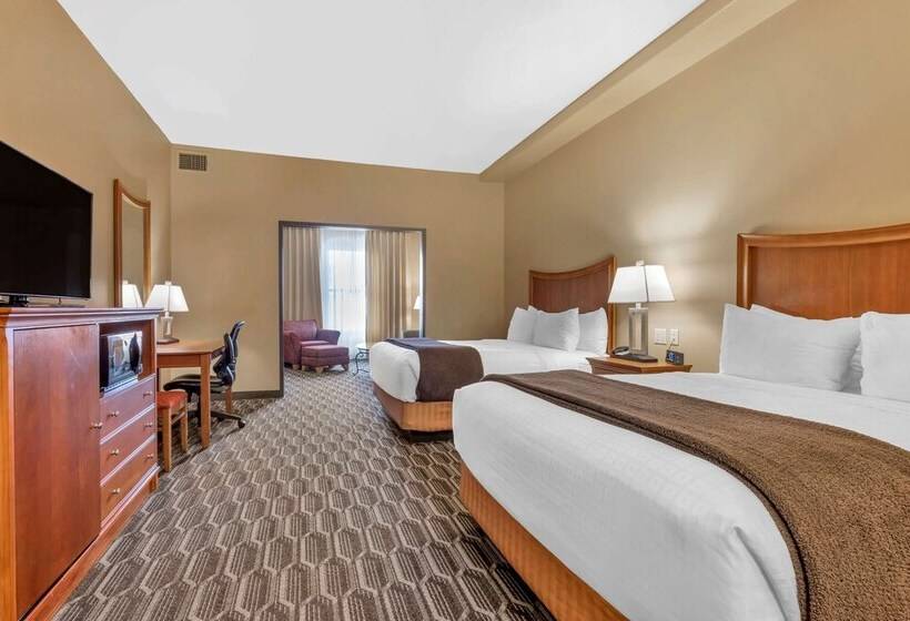 Люкс, Best Western Plus Swiss Chalet Hotel & Suites