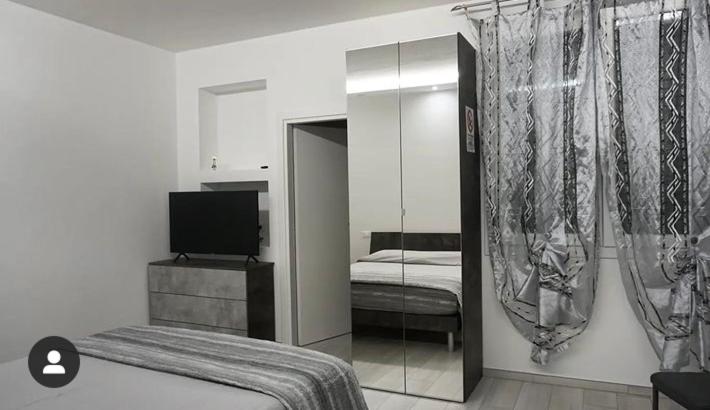 اتاق استاندارد, Roomscarli