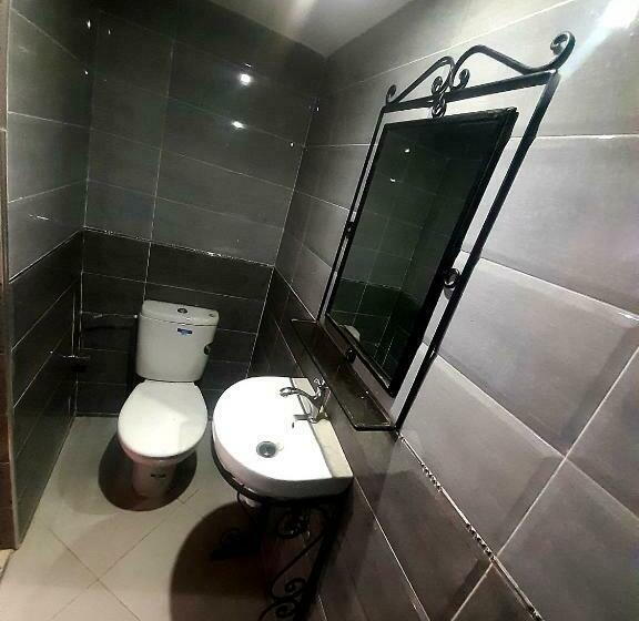 اتاق استاندارد, Salem Leksor