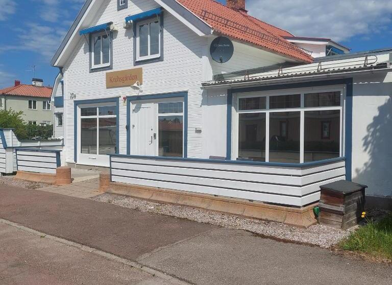 Номер Стандарт, Knihsgården