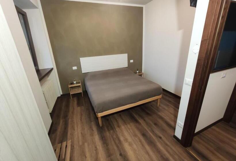 Номер Стандарт с Балконом, B&b Il Fienile
