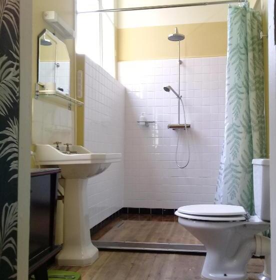 Family Suite, Bazar Du Nouveau Siècle