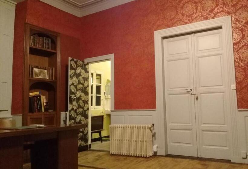 Family Suite, Bazar Du Nouveau Siècle