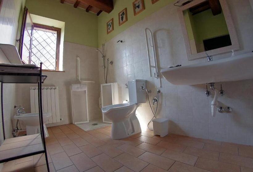آپارتمان 1 خوابه با تراس, Agriturismo Il Corniolo