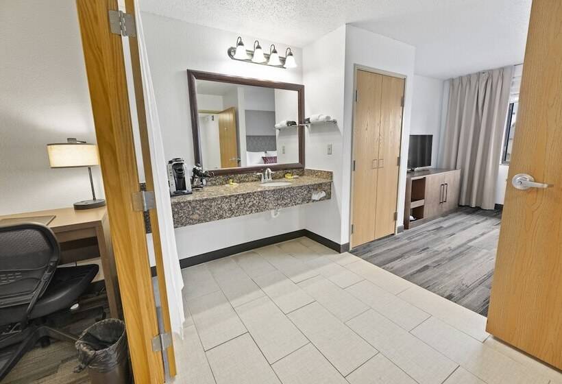 스위트, Best Western Plus Mccall Lodge And Suites