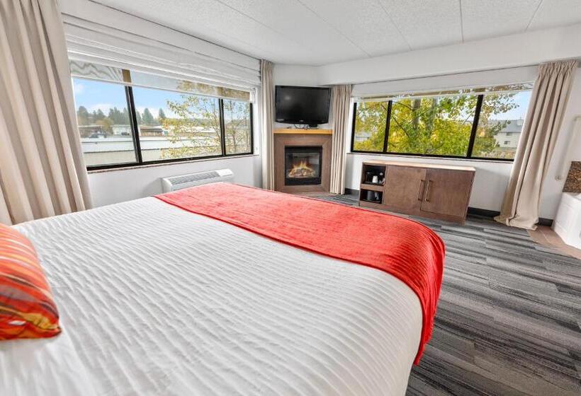 스위트 킹사이즈 침대, Best Western Plus Mccall Lodge And Suites