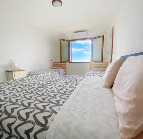 آپارتمان 1 خوابه با چشم‌انداز دریا, Villa Mariel Suites & Apartment