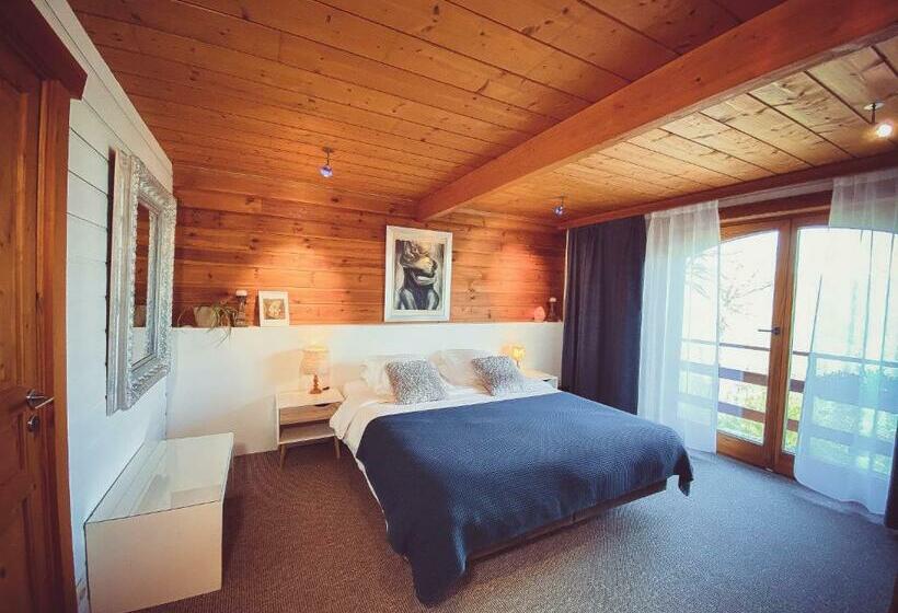Номер Стандарт с Балконом, Nîdwazô   Ecolodge & Maison D Hôtes