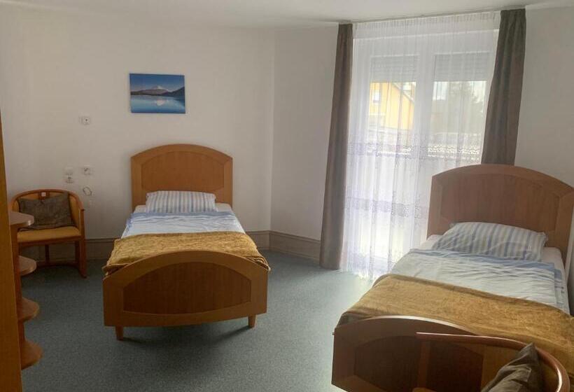 标准间, Szelim Motel