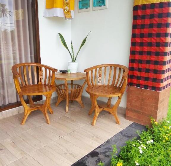 Номер Deluxe, Tamiu Guesthouse At Desa Wisata Keramas Near Keramas Surf Beach