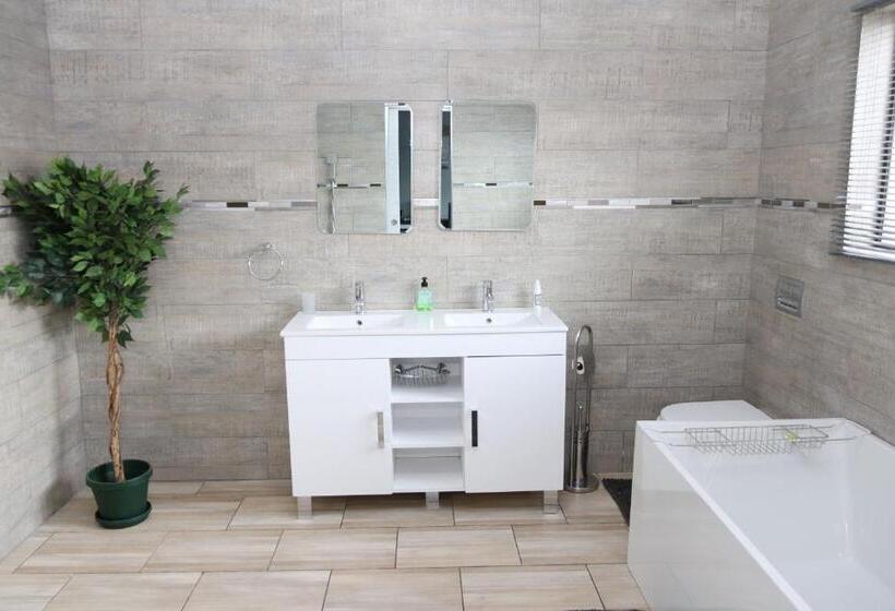 Номер Deluxe, Charis View Guest House