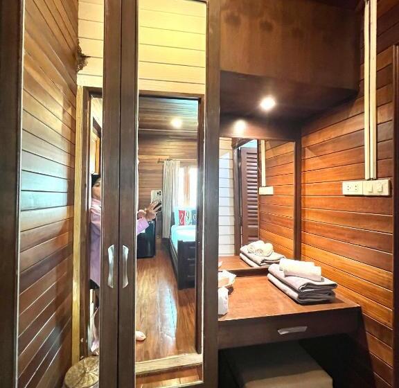 Стандартный Номер Кровать Кинг, Sirilagoona Home Resort