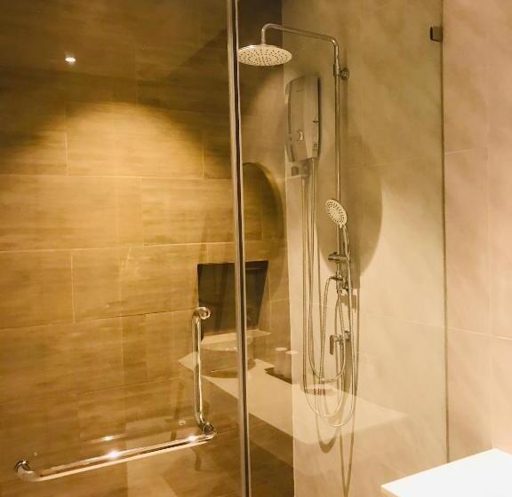 Трехместный Номер Deluxe, Sirilagoona Home Resort