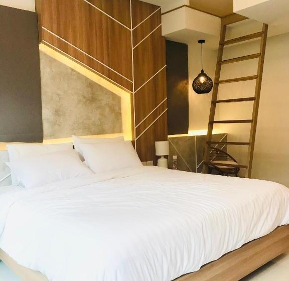 Háromágyas Deluxe Szoba, Sirilagoona Home Resort
