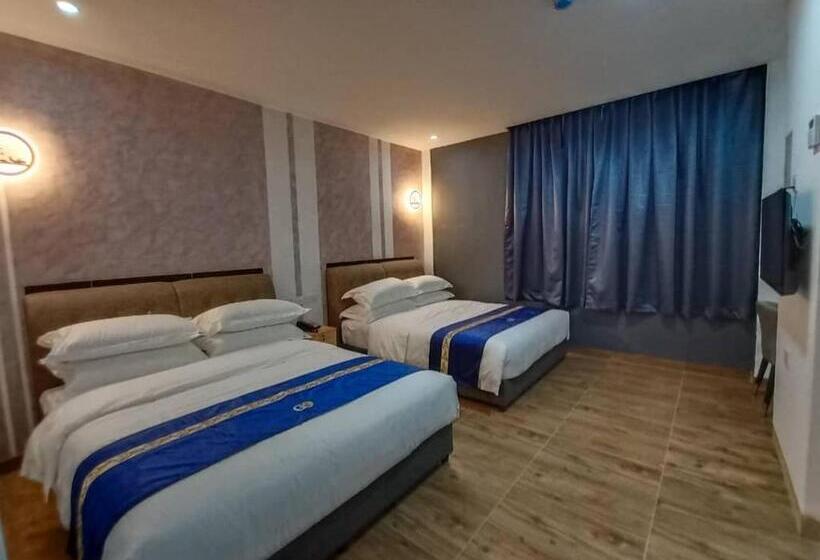 Номер Deluxe, Good 9 Hotel   Cahaya Kota Puteri