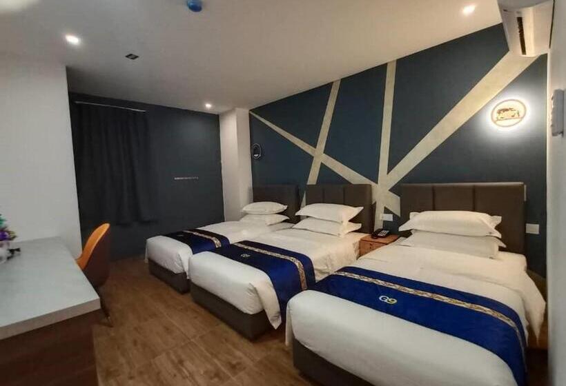 Трехместный Номер Deluxe, Good 9 Hotel   Cahaya Kota Puteri