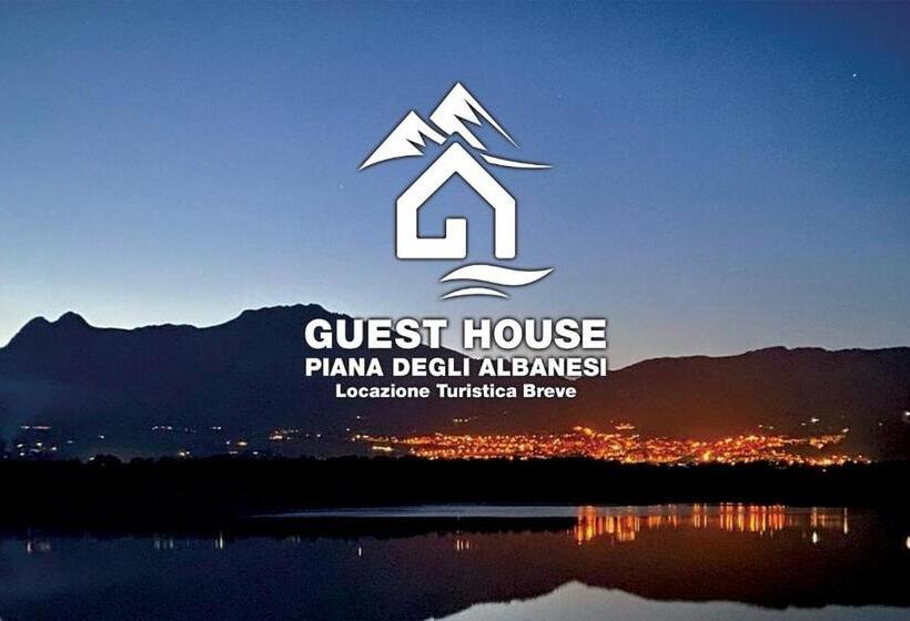 اتاق لوکس با تخت بزرگ, Guest House Piana Degli Albanesi