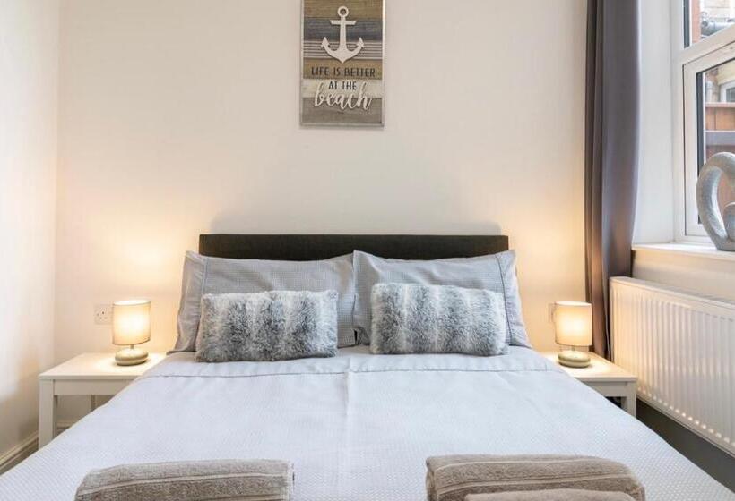 Номер Стандарт, Megs Island Guest House