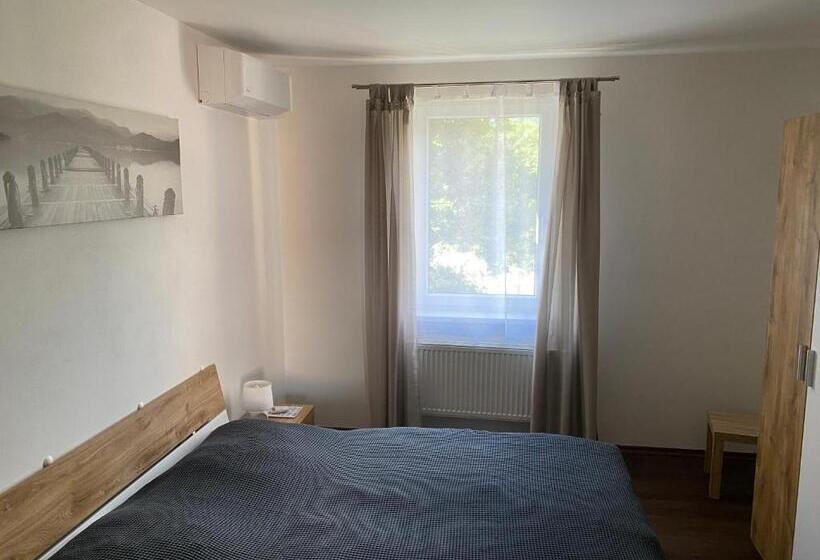 Апартаменты Deluxe 1 Спальня, Apartmány Krupka