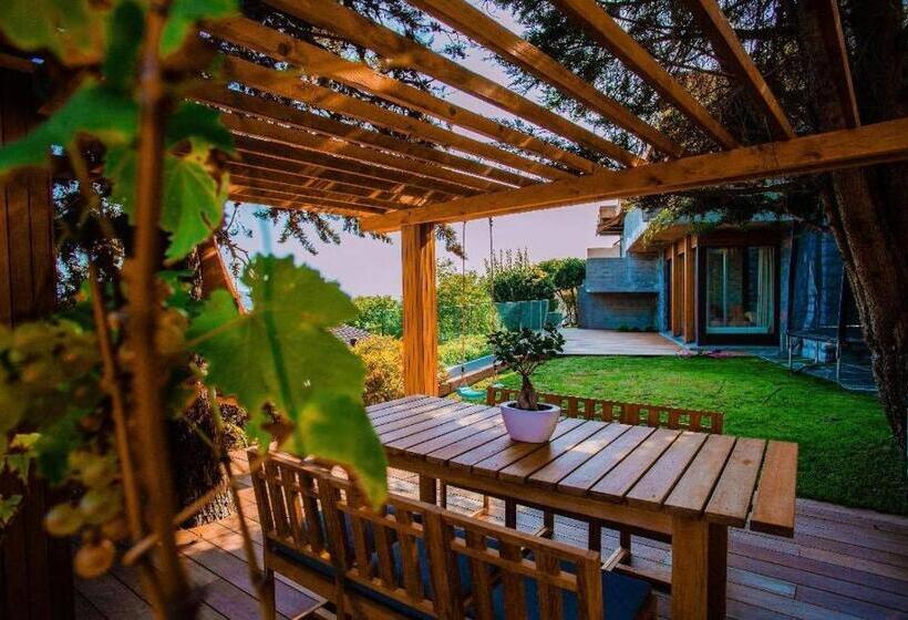 2 Bedrooms Apartment Mountain View, Family Suite With Garden And Amaizing View To Lugano