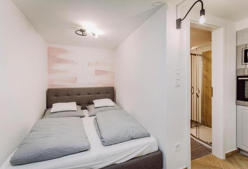 Номер Deluxe, Nádas Center Home Badacsony
