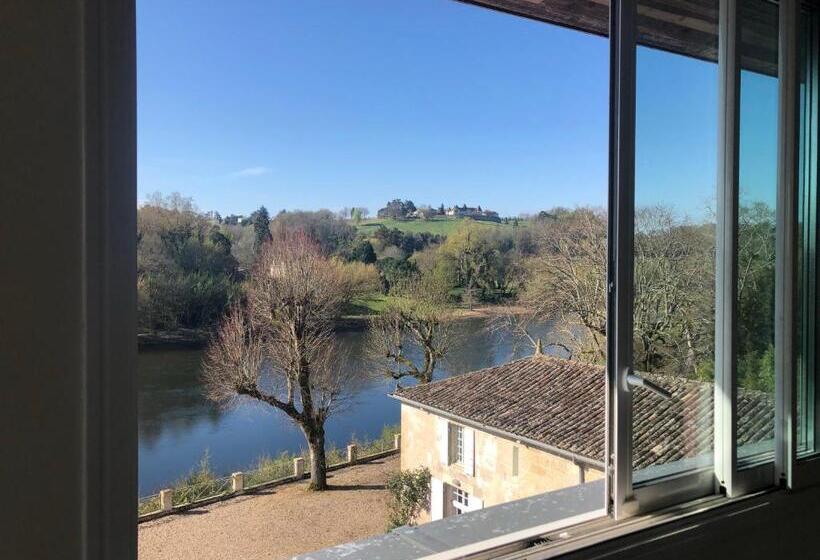 带河湖景观的套房, Château Destinée