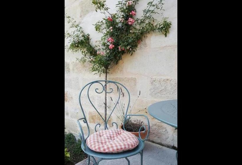 Номер Стандарт, Chambre Saint Emilion   Le Clos D Antan