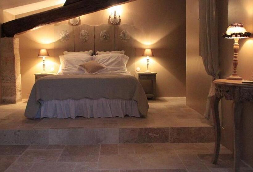 Номер Стандарт, Chambre Saint Emilion   Le Clos D Antan