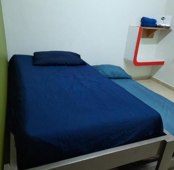 Quarto Estandar, Special Hoestel In Monterrey!