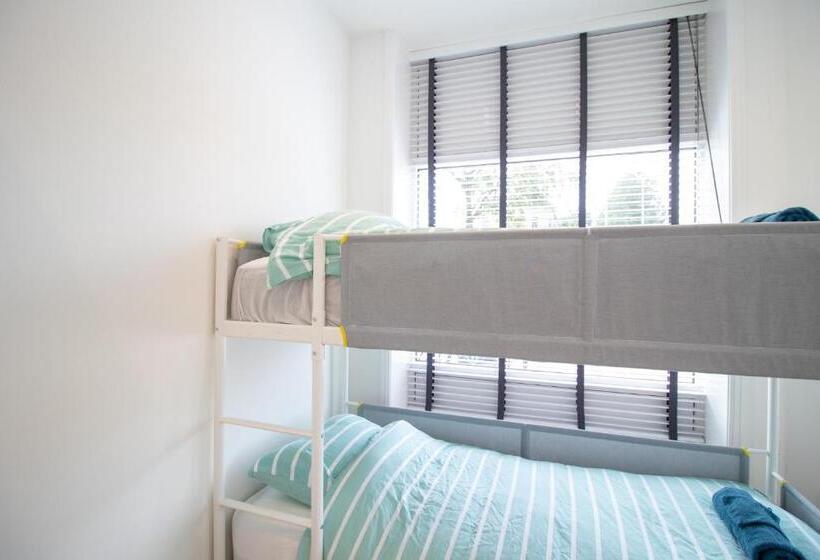 آپارتمان لوکس 1 خوابه, Escamp Apartments