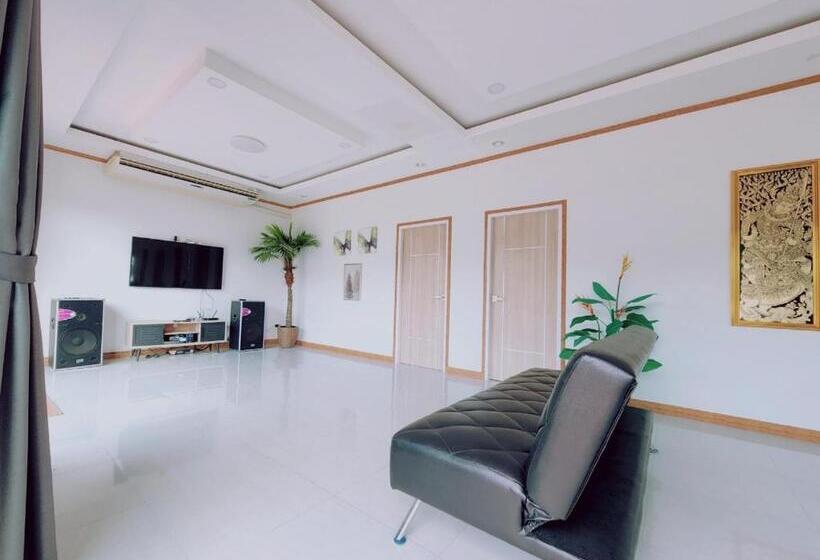 3间卧室的房子, Kerepiman Boutique