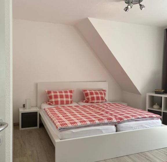 带1个卧室的带阳台的公寓, Ferienhof Kröger