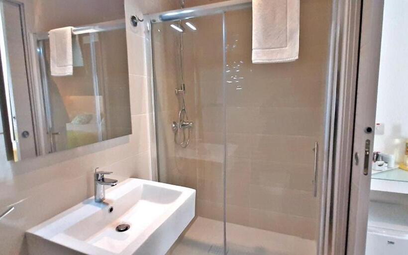 اتاق استاندارد با بالکن, Caro Boutique Guest House