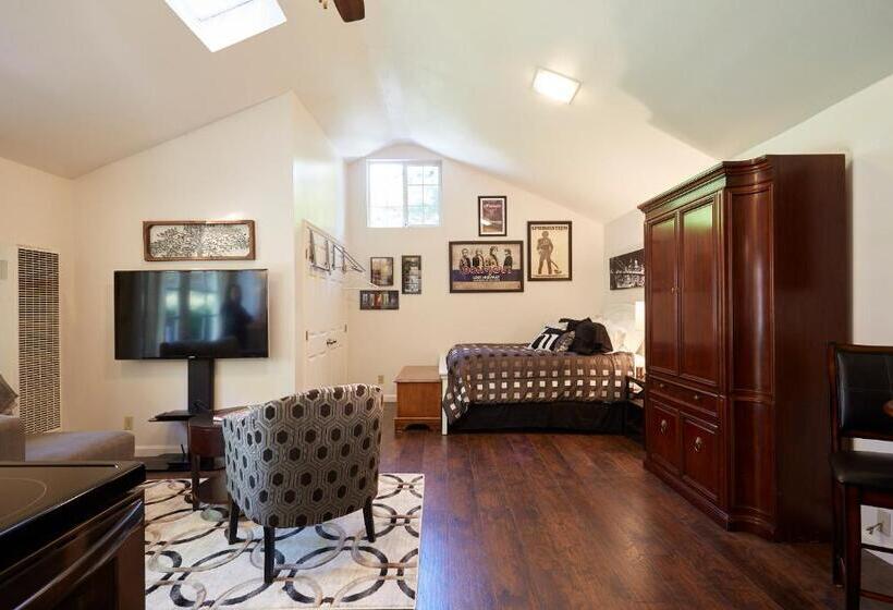 חדר סטנדרט, Willow Glen Private Studio   1 Queen Bed And 1 Queen Inflatable