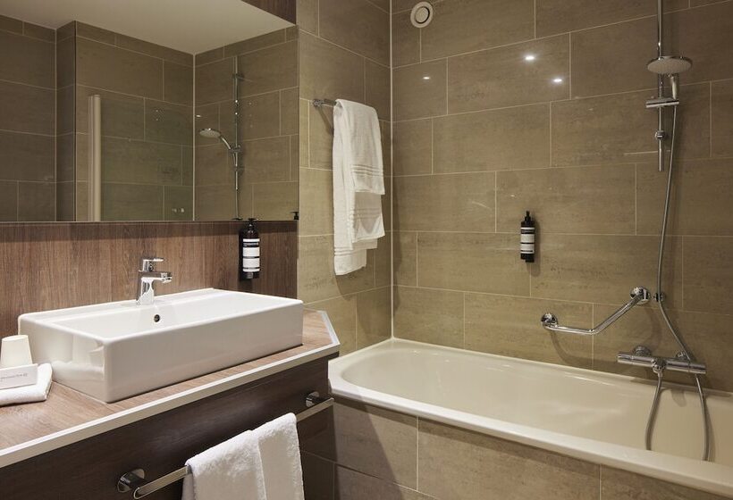 Номер Deluxe, Auberge Du Bonheur