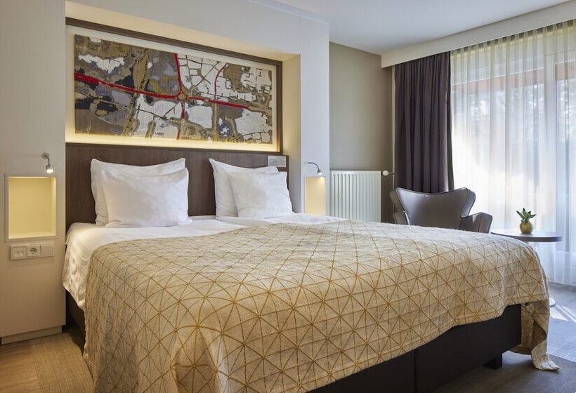 Номер Стандарт, Auberge Du Bonheur