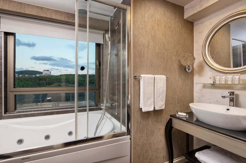 جناح ديلوكس, Limak Eurasia Luxury